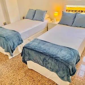 Encantadora Habitacion Privada Cerca Del Mar Homestay Malaga